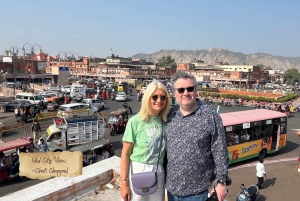 Джайпур: Экскурсия на полдня (Форт Амбер, Панна Мина, Джал Махал)