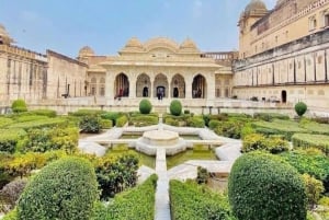 Jaipur: Half or Full-Day Sightseeing Tour with Flower Market