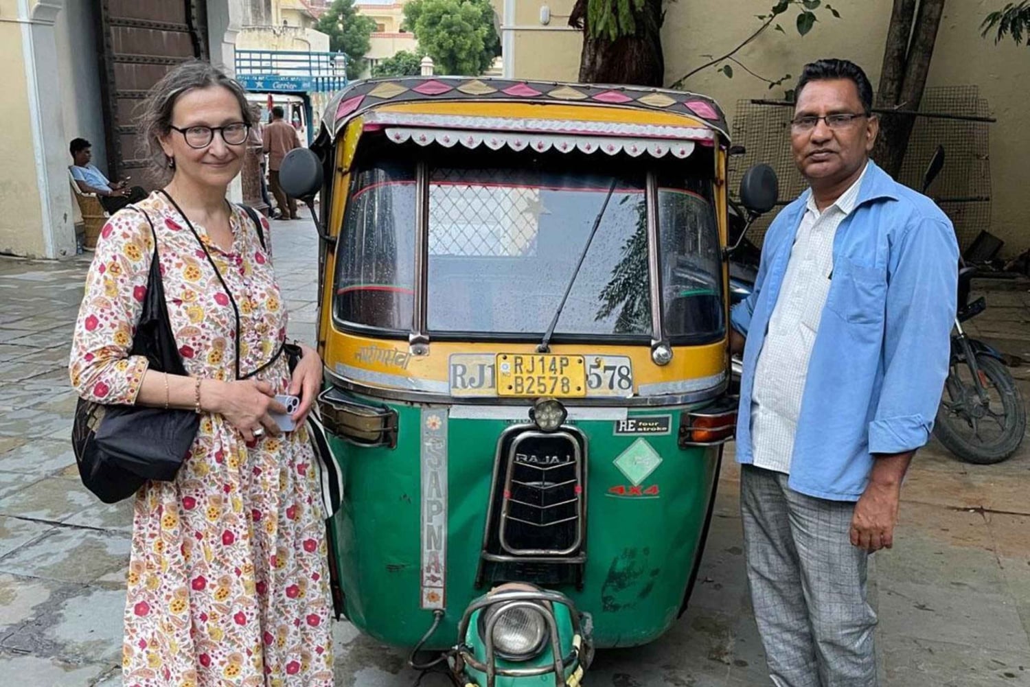 Jaipur: tour in tuk-tuk di mezza giornata o un giorno intero con il mercato dei fiori