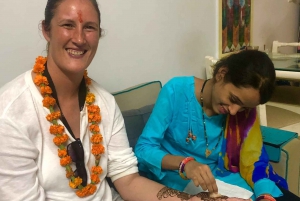 JAIPUR: Henna Tattoo Workshop with Welcome Drink
