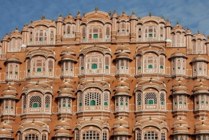 Jaipur: Heritage Walk and Photography Tour with Chai