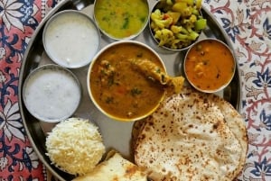 Esperienza di cucina casalinga a Jaipur con pranzo/cena autentici