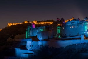 Jaipur: Spettacolo di luci e suoni del Forte di Amber con cena