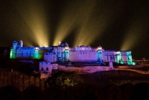 Jaipur: Spettacolo di luci e suoni del Forte di Amber con cena
