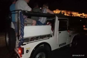 Jaipur: Night City Tour in Open Air Jeep