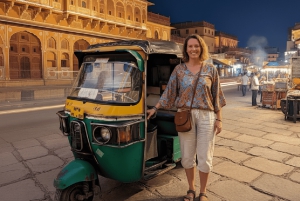 Jaipur: tour serale in tuk tuk con autista che parla inglese
