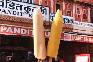 Jaipur: Historiallinen kävelykierros ja katuruoan maistelua