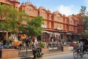 Jaipur: Pink City Heritage Walk with Chai & Local Stories
