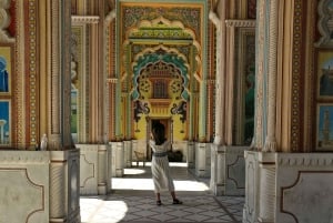 Джайпур: частный автомобильный тур с посещением дворца ветров и Амберского дворца