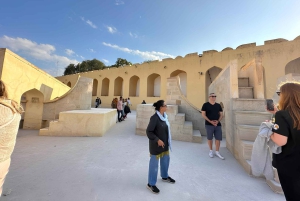 Tour privato della città di Jaipur con servizio di prelievo in hotel 4 - 8 ore