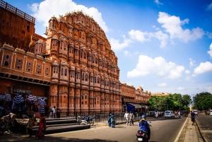 Jaipur: Private Full-Day City Tour by Tuk-Tuk or Car