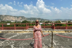 Wycieczka po Jaipurze, której nie potrzebowałeś – prywatny samochód i przewodnik