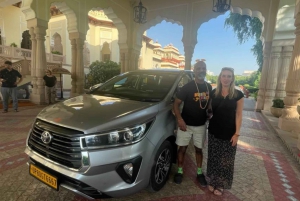 Wycieczka po Jaipurze, której nie potrzebowałeś – prywatny samochód i przewodnik