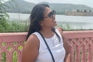 Wycieczka po Jaipurze, której nie potrzebowałeś – prywatny samochód i przewodnik