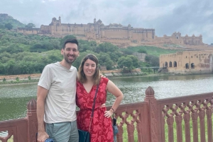 Wycieczka po Jaipurze, której nie potrzebowałeś – prywatny samochód i przewodnik