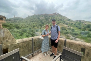 Wycieczka po Jaipurze, której nie potrzebowałeś – prywatny samochód i przewodnik