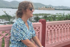 Wycieczka po Jaipurze, której nie potrzebowałeś – prywatny samochód i przewodnik