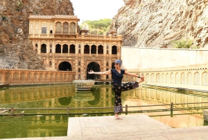 Jaipur: Tur med Nahargarh-solopgang eller Monkey Temple-solnedgang