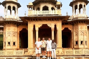 Privat halvdags sightseeingtur i Jaipur med blomstermarked