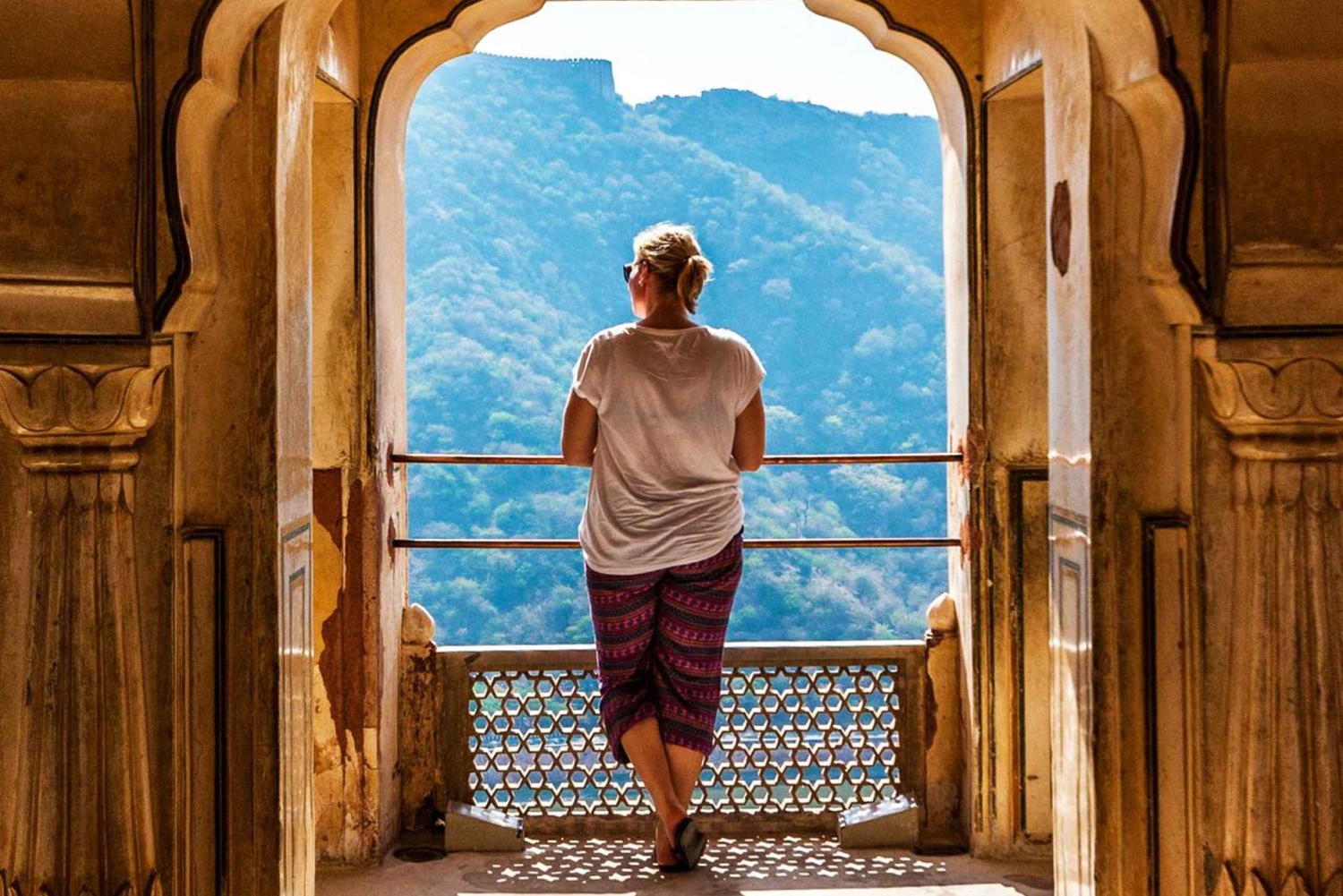 ジャイプール：最高の写真撮影スポットを巡るプライベートインスタグラムツアー