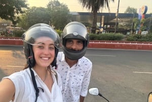 Jaipur: Evening Motorbike Tour for Solo Female Travelers