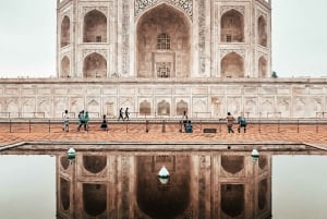 Jaipur: Private Transfer to Agra with Fatehpur Sikri