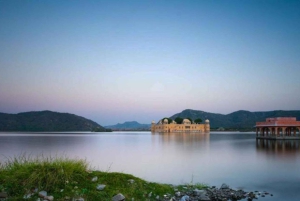 デリーから車で行くジャイプールツアー（ピンクシティ） - オールインクルーシブ