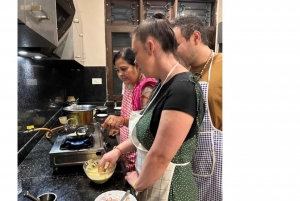 Jaipur: Aula de culinária tradicional e sessão de contação de histórias