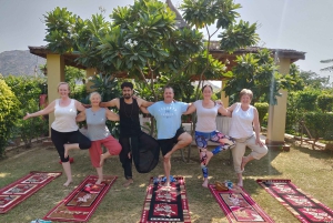 Jaipur: Traditional Indian Yoga Experience