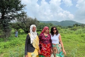 Jaipur: Village Tour with Local Activities
