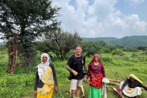 Jaipur: Village Tour with Local Activities