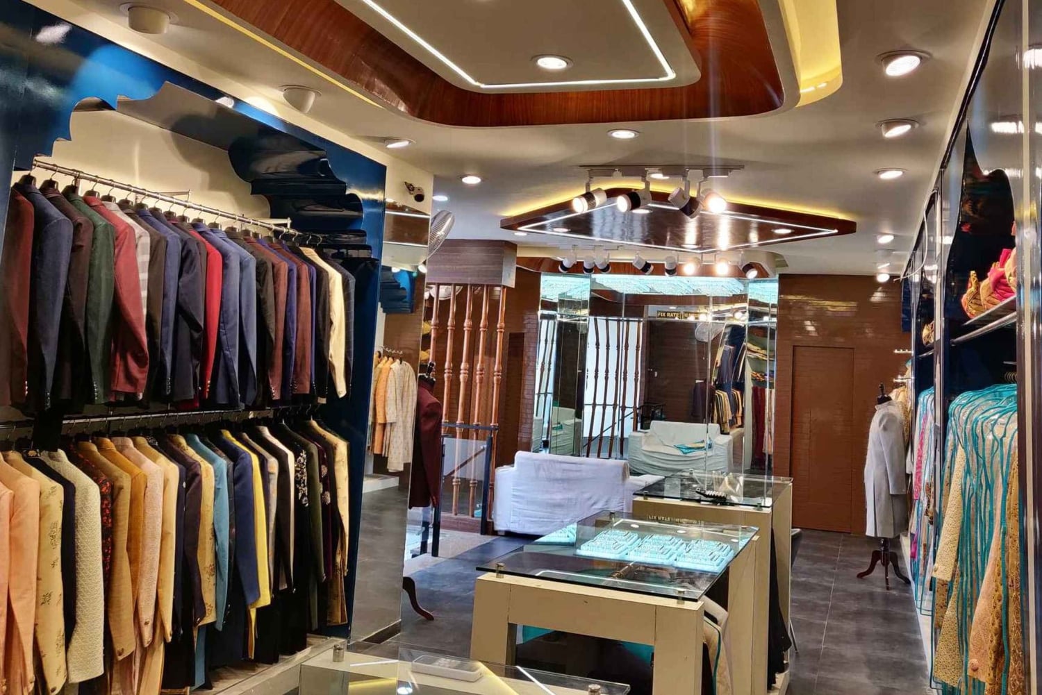 Jaipur: tour de compras de trajes de boda con un guía local