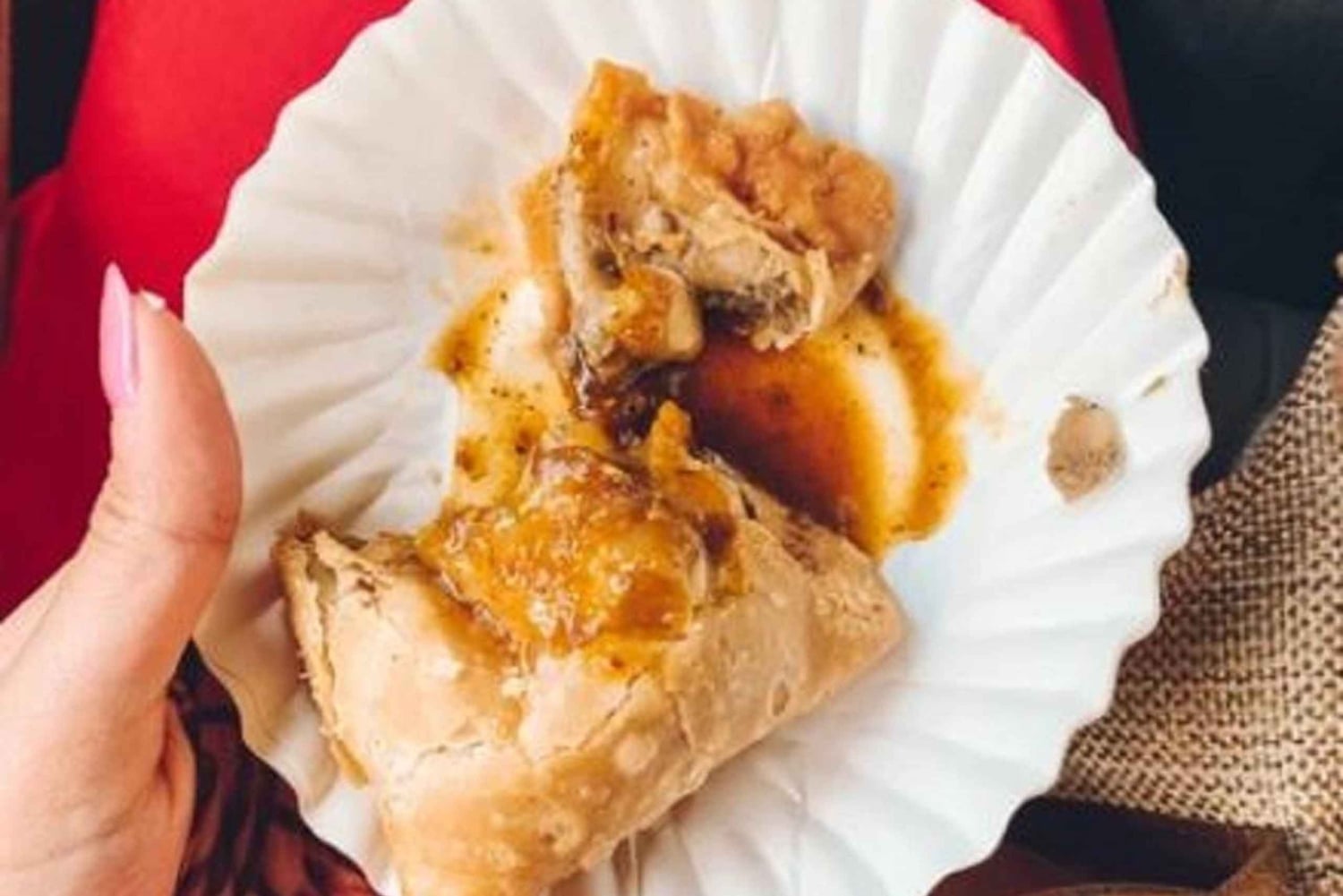 Jaipur: Yellow Town Walking tour, Food tasting with guide