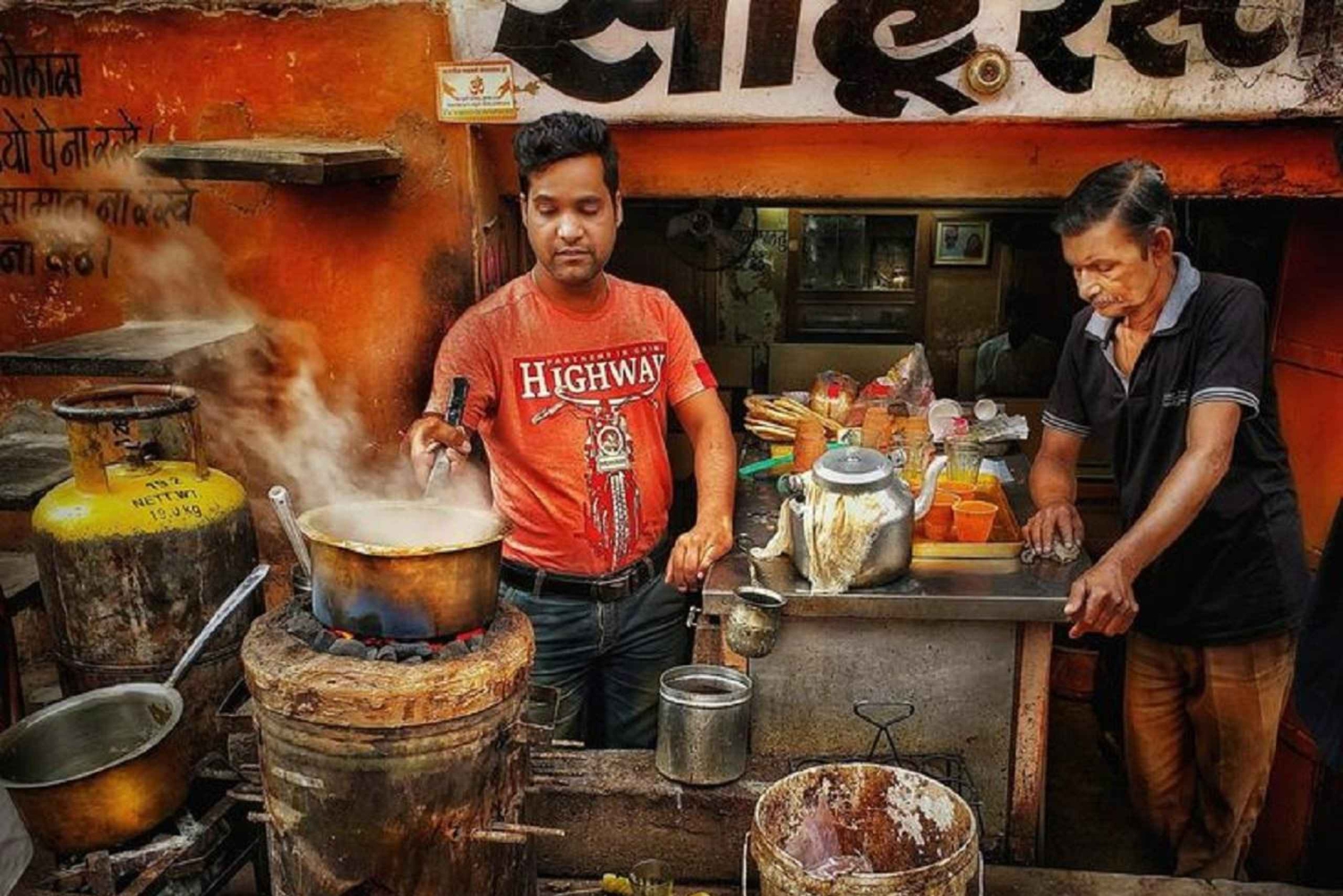 Jaipur: Spaziergang durch die Gelbe Stadt, Lebensmittelverkostung mit Guide