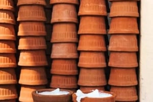 Jaipur: Yellow Town Walking tour, Food tasting with guide