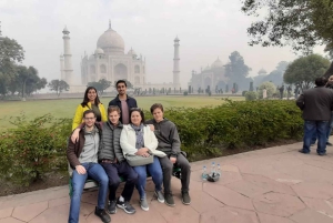 インドの中心への旅: 7 日間のゴールデン トライアングル エスケープ