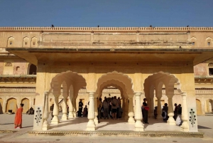 Private Full Day Jaipur Pink City Tour with Pick-Up