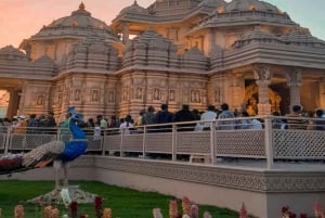 Agra: Taj Mahal-tur uten kø med leie av sari
