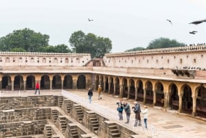 Visit Chand Baori, Fatehpur Sikri with Agra Drop from Jaipur