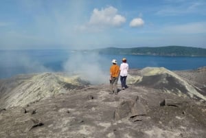 Depuis Jakarta : Excursion d'une journée au volcan Krakatoa avec plongée en apnée