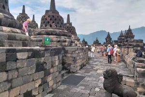 Jakartasta tai Balilta: Bandung, Yogyakarta, Bromo & Ijen -kiertue