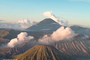 From Jakarta: Private 15-Day Guided Tour of Java and Bali