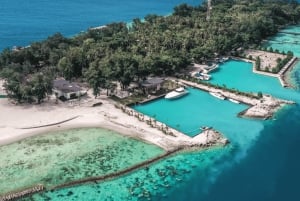 Jakarta: Yksityinen jahtimatka Asha Resortiin ja saarihyppely