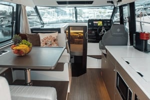 Heldags øhop med privat båd – Delfin, Ponco, Asha