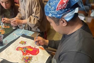 Giacarta: tour della città e laboratorio di batik con pranzo