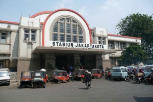 Jakarta: Culture & Historical Batavia Guided Walking Tour