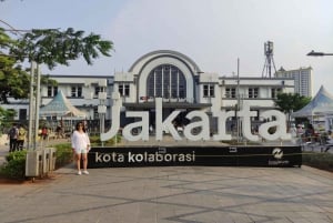 Yakarta: Disfruta de un tour de la ciudad de Yakarta de un día completo