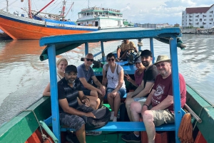 Jakarta Fun City Tour with the Local Snacks Tasting