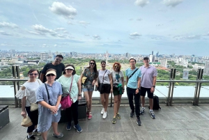 Jakarta Fun City Tour with the Local Snacks Tasting