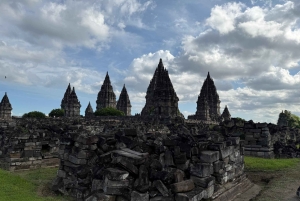 Jakarta: Java to Bali Train Tour with Hotels